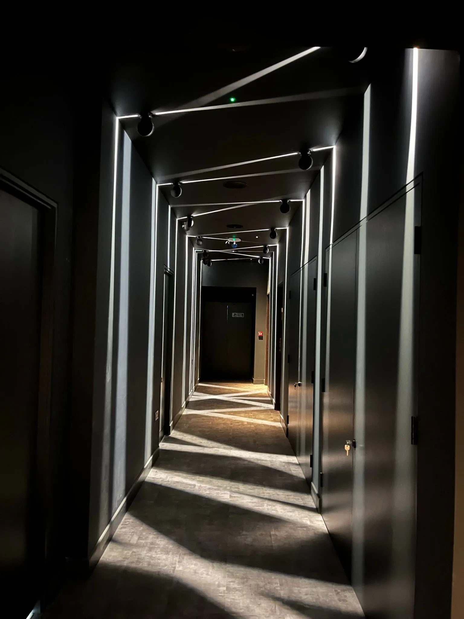 grey mirrored room