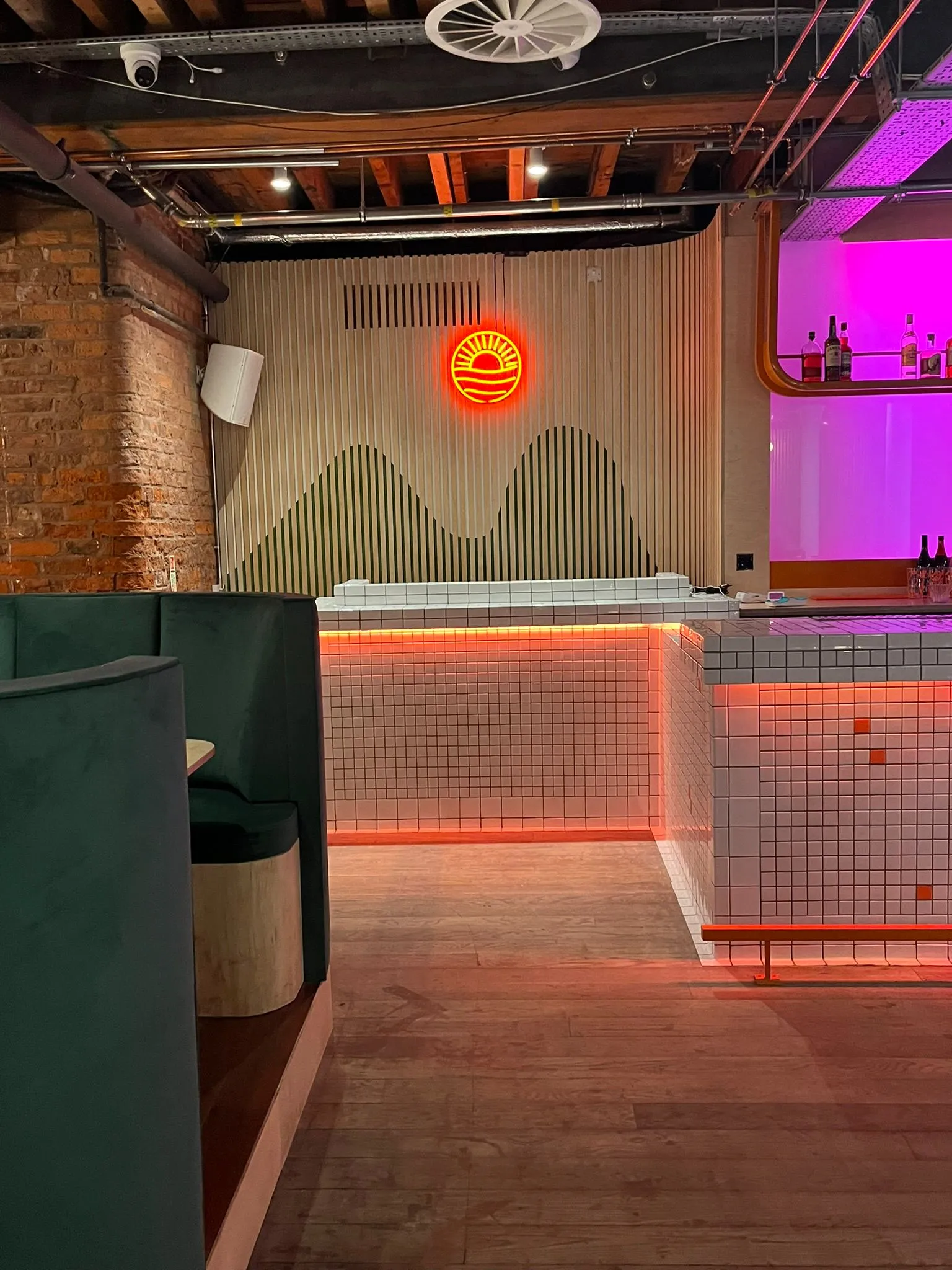 bar with green seats
